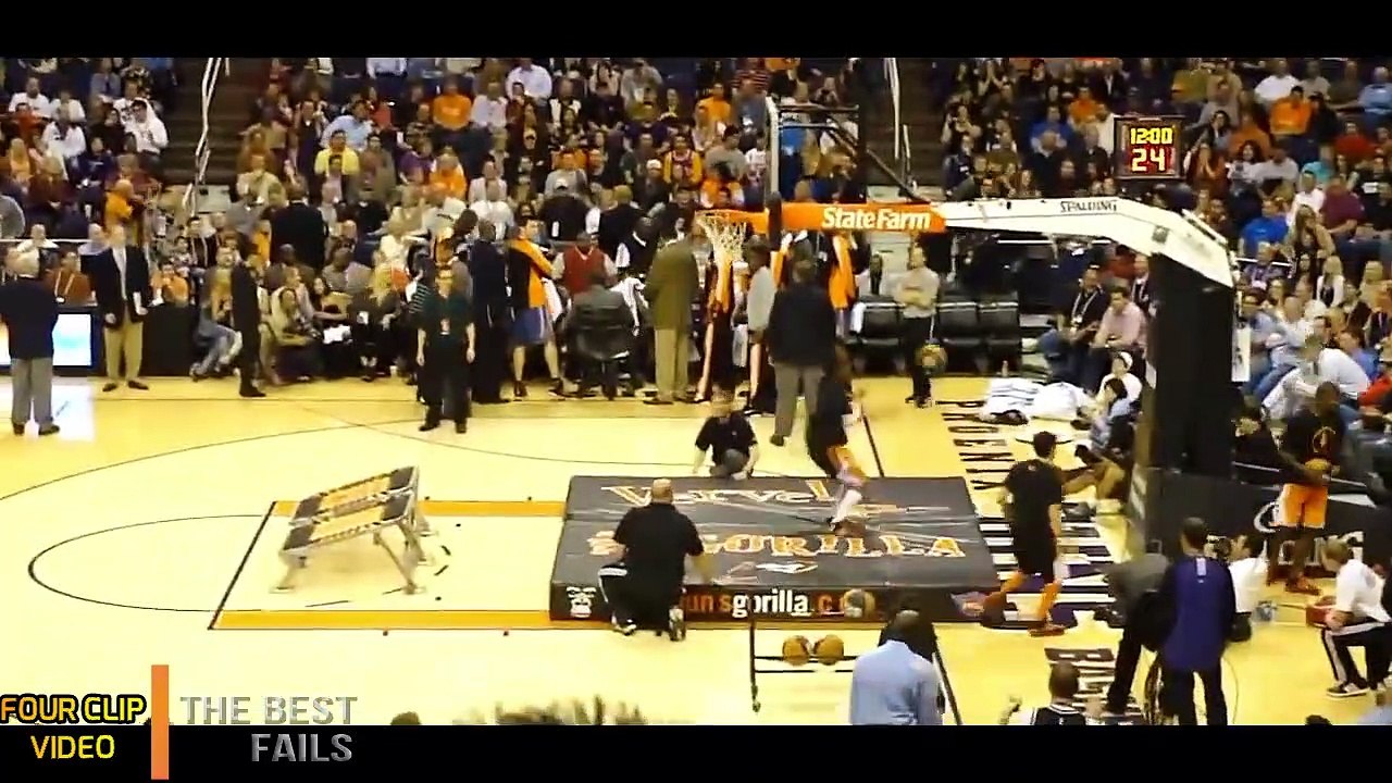 10 Most Embarrassing Moments in Sports Caught on Camera