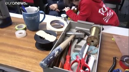 طفلٌ بلجيكي في التاسعة من العمر يتخرَّجُ من كلية الهندسة الكهربائية