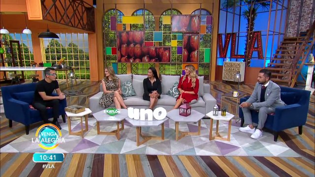 ¿Mon Laferte buscó publicidad con acto en Latin Grammy? | Venga La Alegría