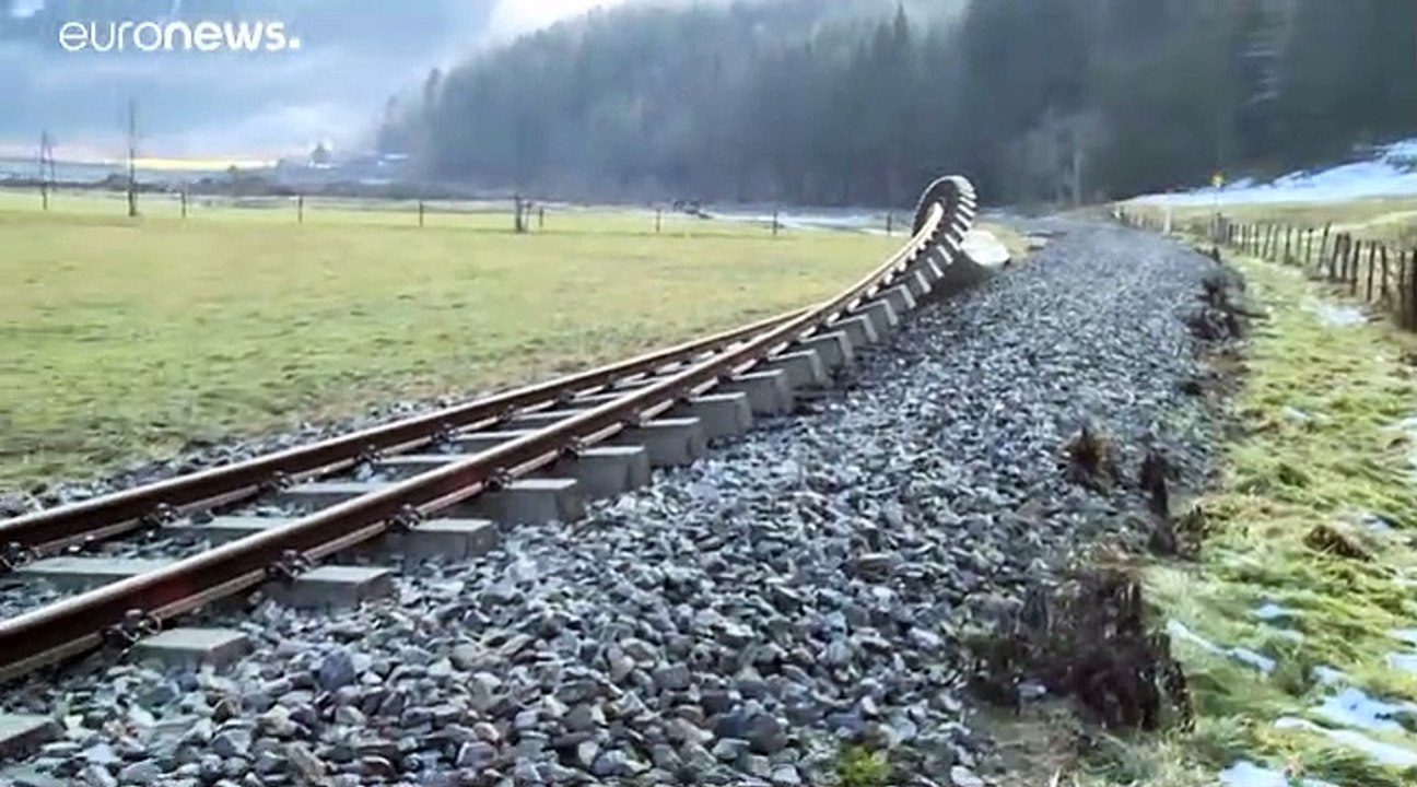 Unwetter in Österreich: Mann durch Schlammlawine getötet