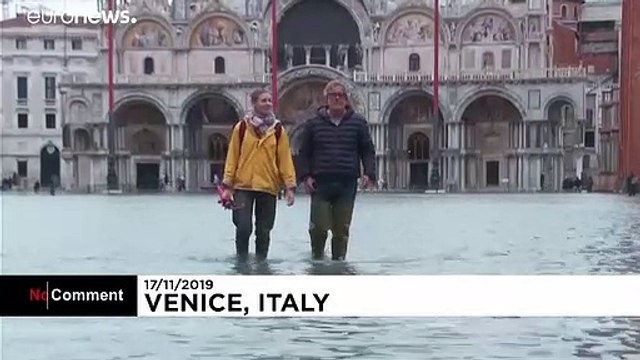 Венеция: все еще по колено в воде