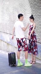 ROMANTIC COUPLES ON THE STREET