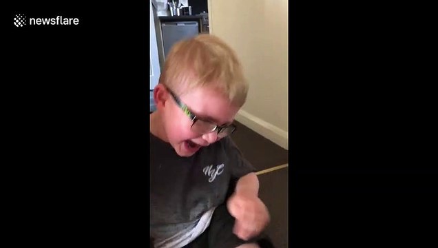 A non-verbal autistic 4-year-old boy adorably laughs and then speaks for the first time in the UK