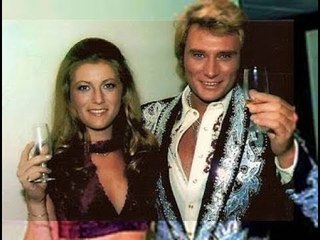 Sheila fait la leçon à Laeticia Hallyday sur l’héritage de Johnny  “Il n’aurait pas eu envie de ça”