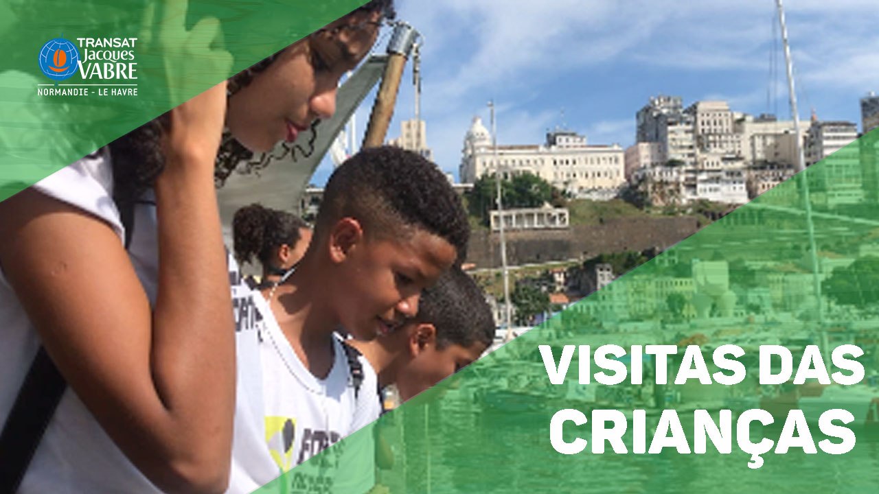 Crianças visitam barco da Transat Jacques Vabre