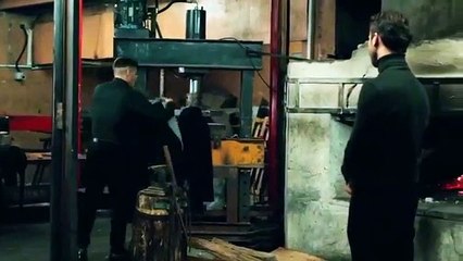 Çukur'a damga vuran dövüş sahnesi ! Azer öldü mü ?