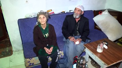 80 Yaşındaki Kadın Eşini Odunla Dövüp Bıçakladı