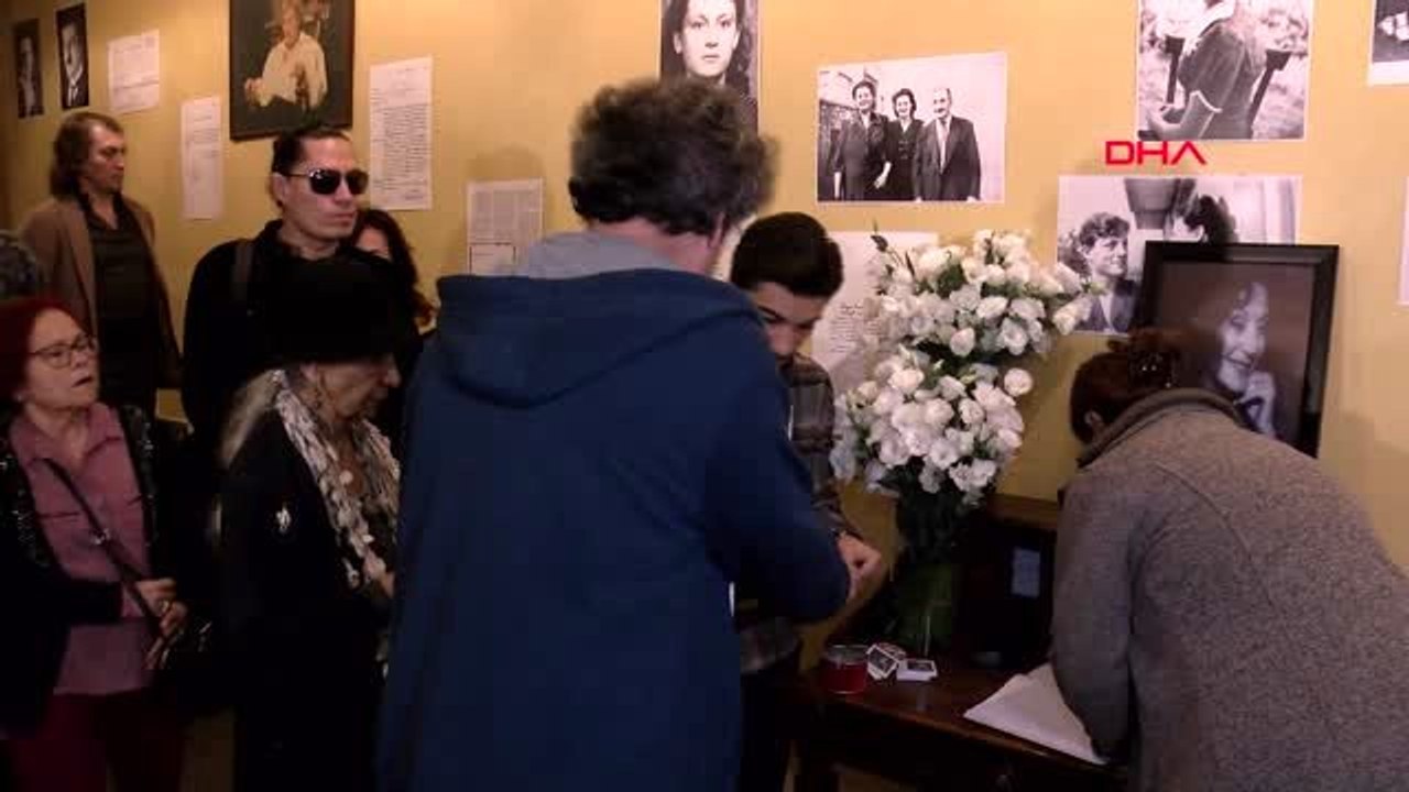 Türk tiyatrosunun usta ismine veda... yıldız kenter için tören düzenlendi 1