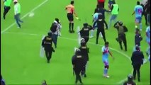 Batalla campal en un partido de fútbol en Perú