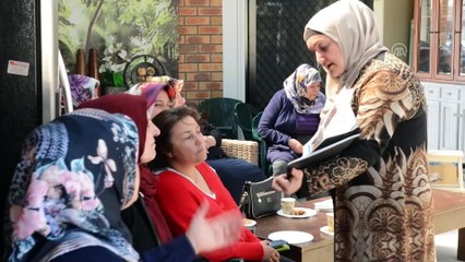 Tatil için gittiği Bali Adası'nda yardıma muhtaçların annesi oldu - MELBOURNE