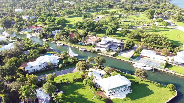 Low Cost Jet Ski Rental Miami 1308 Meridian Ave Miami Beach, FL 33139 (786)349-3435 lowcostjetskirentalmiami.com/