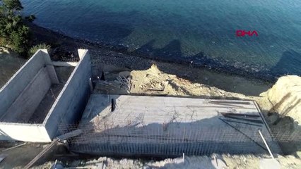 İzmir karaburun'da denize sıfır kaçak inşaat yıkıldı-2