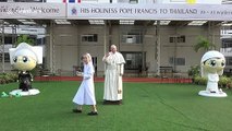 Realistic life-size statue of Pope Francis displayed in Bangkok ahead a visit