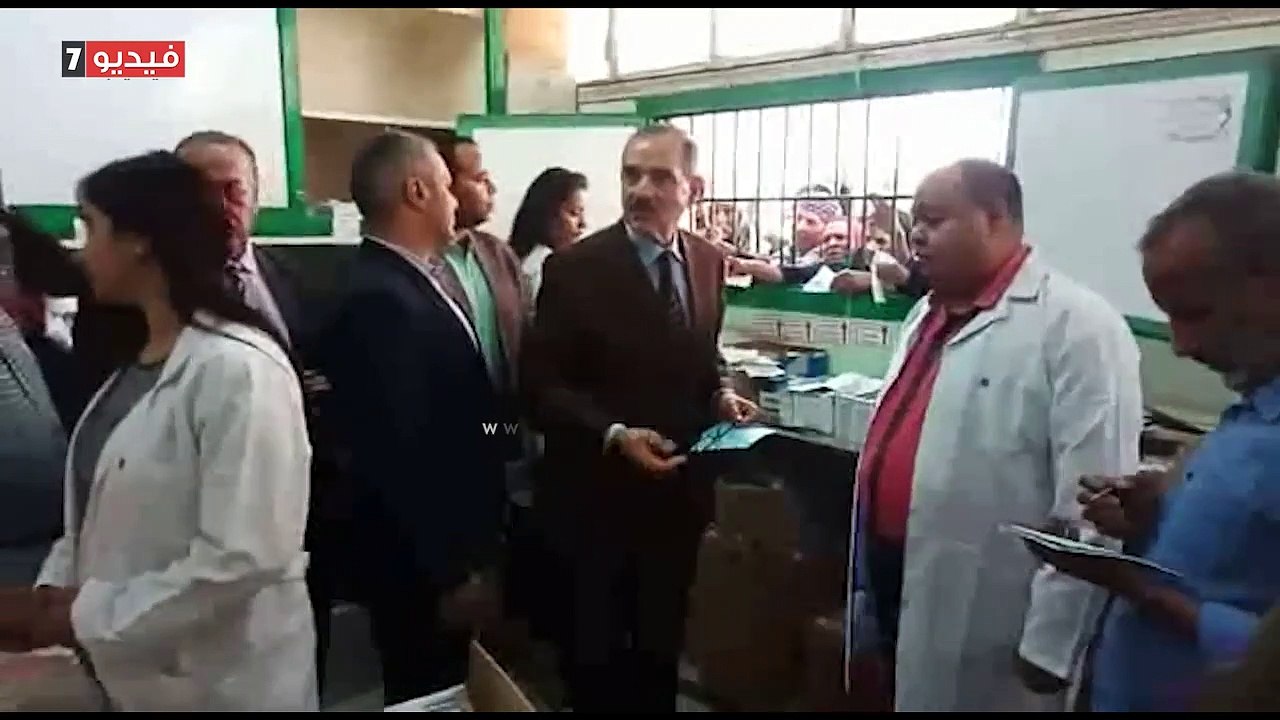 محافظ أسيوط يناقش تنفيذ مشروع "روابط" لإتاحة فرص عمل بالقرى الأكثر احتياجًا