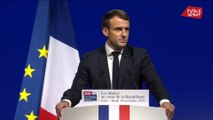 AMF : Taxe d’habitation, dotations, Macron défend ses réformes