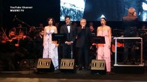ZÜLFÜ LİVANELİ & Senfoni Orkestrası - Yiğidim Aslanım (Konser/Canlı) @Antalya Açık Hava Tiyatrosu