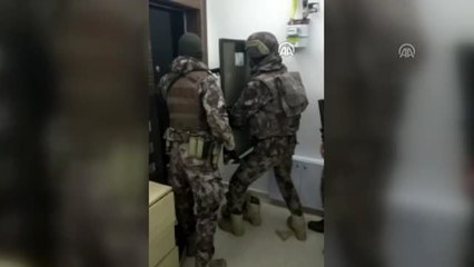 Uşak merkezli silah kaçakçılığı operasyonunda 24 kişi gözaltına alındı