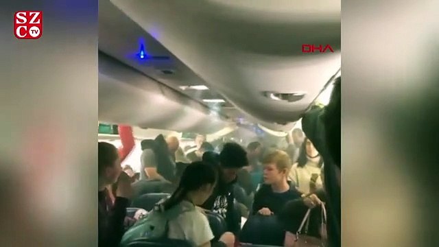 Yolcu uçağının içi duman doldu, uçuş iptal edildi