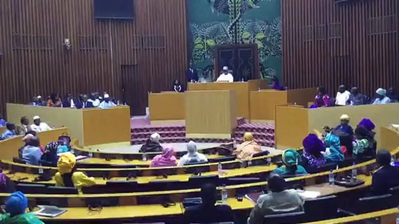 Démission du Deputé Bougazelli de l'assemblée Nationale