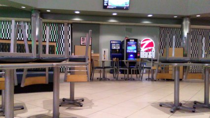 10 P.M. Stretch Break