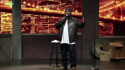 Aries Spears - Look Hollywood Im Smiling Pt. 2 [11]