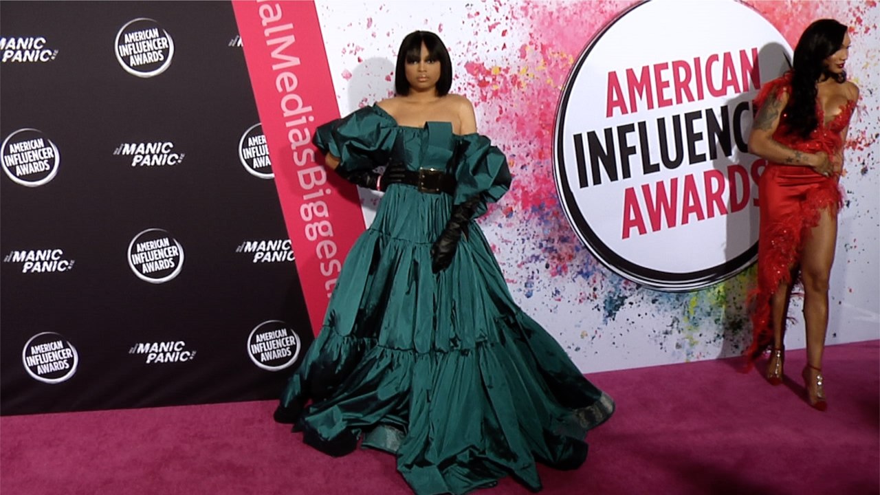 Alonzo Arnold 2019 American Influencer Awards Pink Carpet Fashion