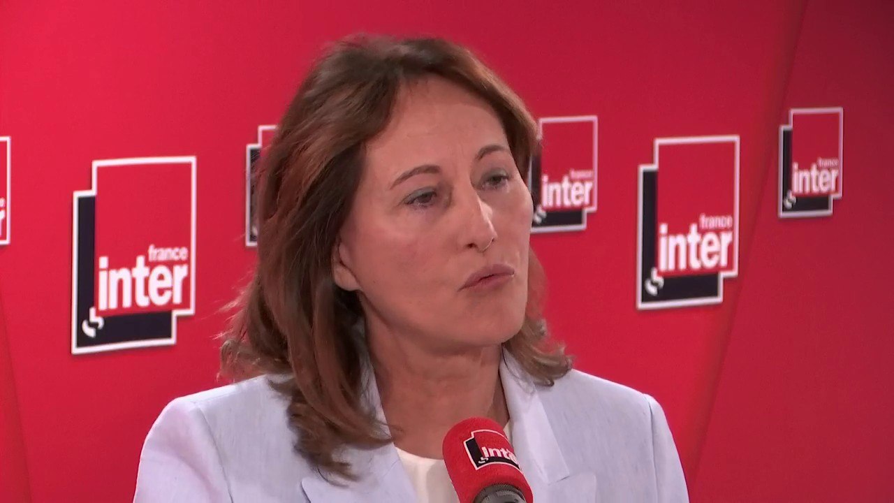 Ségolène Royal : "Je ne touche pas d'enveloppe de 100 000 euros. Aucun fonctionnaire ne touche une enveloppe. Comme pour tout service administratif, il y a une limite, utilisée déplacement par déplacement, remboursée."
