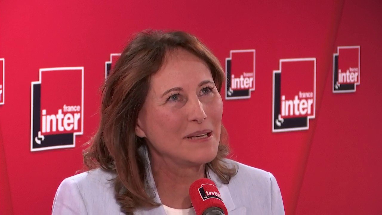 Ségolène Royal : "Ce qui est en jeu c'est de jeter le discrédit sur des activités bénévoles et sur ma fondation. Ce journaliste a fait lire sur votre antenne une actrice qui a lu un faux témoignage."