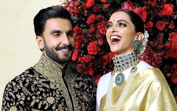 Deepika Padukone And Ranveer Singh's PDA Sees No Bounds, Wifey Calls Hubby ‘My Super Drug’