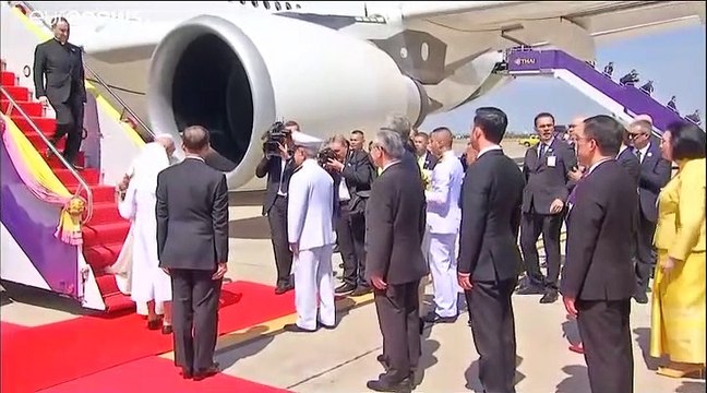 Le pape François sur les traces de Jean-Paul II en Asie