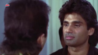 दोस्त की माँ के लिए आग के कुएँ में कूदे Sunil Shetty - Bollywood best scene - Balwaan