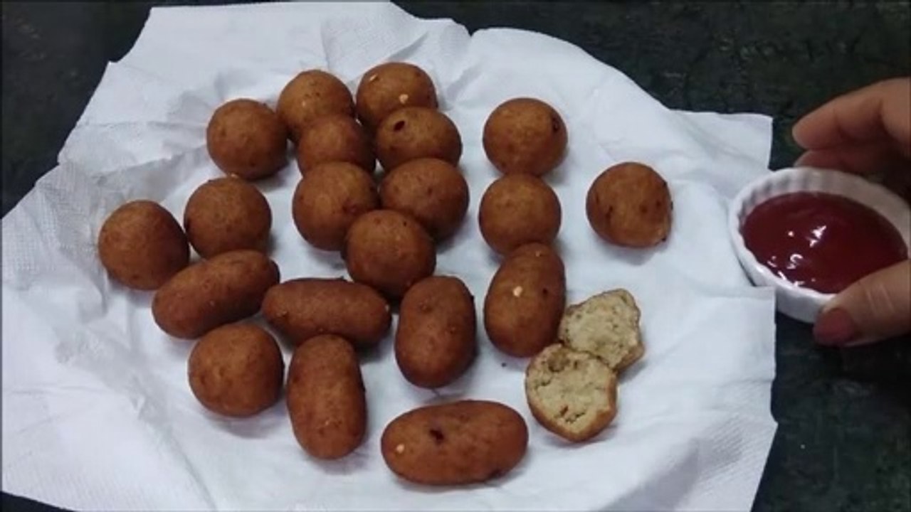Kids Special - Bread Rolls _ Aloo bread lollipops recipe _ Snacks Recipe