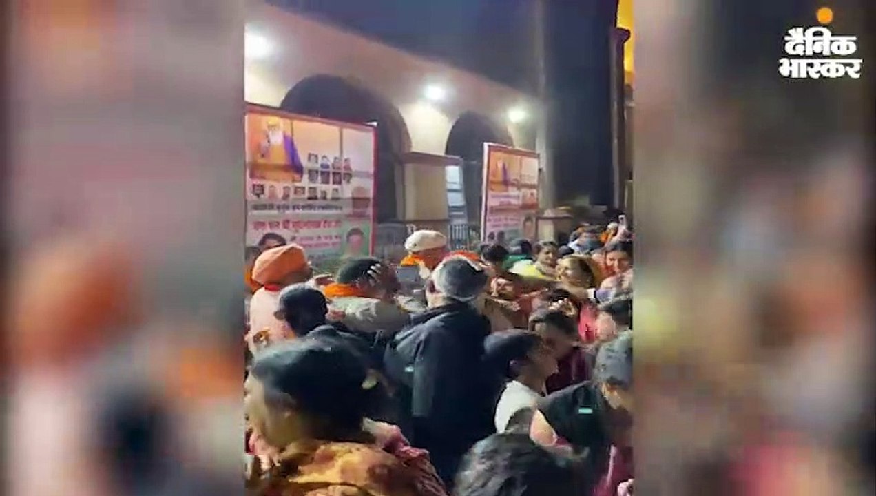 राजधानी दिल्ली में नगर कीर्तन में उमड़ी हजारों क...