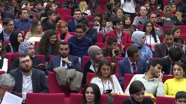 TBMM Başkanı Şentop, 20. Ulusal Çocuk Forumuna katıldı