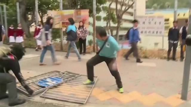 고립 시위대, 끝까지 싸운다지만...사태 진정 국면 / YTN