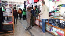 - Suriyeli çocuklara anlamlı günde anlamlı sürpriz- Çeşitli işlerde çalışan Suriyeli çocuklara sürpriz hediyeler dağıtıldı