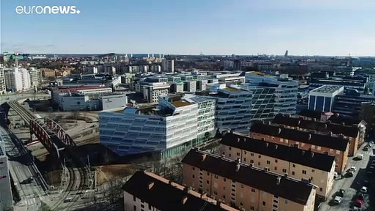 Geschäfte mit Kalaschnikow: US-Behörden ermitteln gegen Swedbank