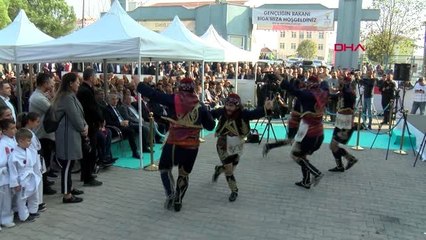 Çanakkale bakan kasapoğlu, biga gençlik merkezini açtı