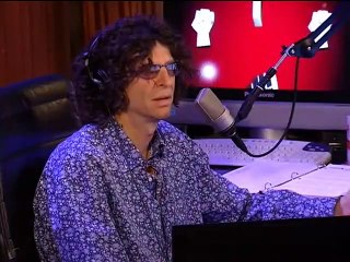 Howard Calls a Canceling Rachel Hunter a C@#* - 1/18/06