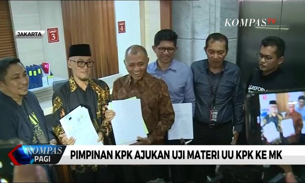 Pimpinan KPK Ajukan Uji Materi UU KPK ke MK