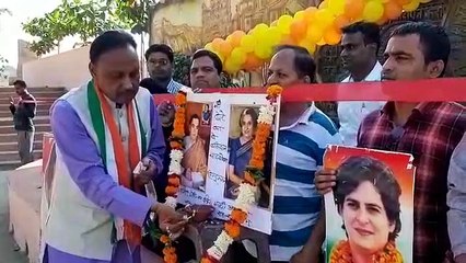 महापौर एवं पार्षद के आपसी झगड़े में कांग्रेस ने किया पार्क का उद्घाटन