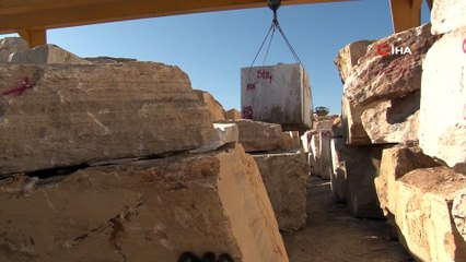 Sivas'a özgü mermer ve travertenler 4 kıtada 18 ülkeye ihraç ediliyor