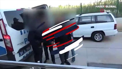 İnternette yayınlanan dizinin oyuncuları ciğercide şişle saldırdı