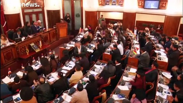 Bolivia intenta allanar el camino para nuevas elecciones