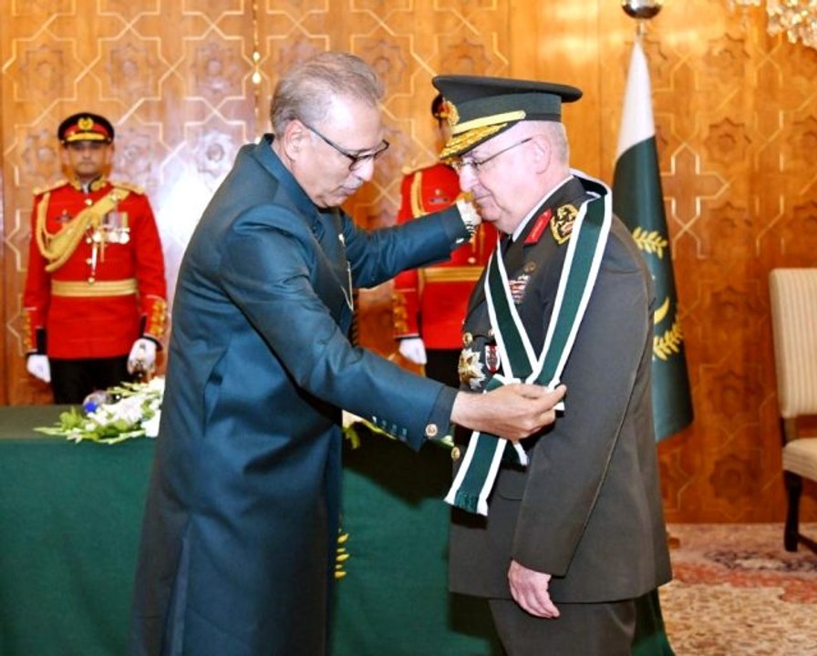 Genelkurmay Başkanı Güler'e Pakistan'da İmtiyaz Nişanı verildi