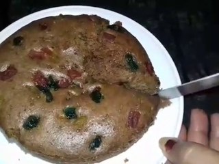 Eggless Less Calorie Biscuit Cake In Cooker _ टेस्टी बिस्कीट केक कुकर में कैसे त