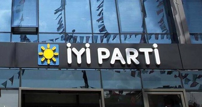 AK Parti'yle koalisyona 'sıcak' bakan İYİ Partili Türkkan'a partisinden çok sert tepki