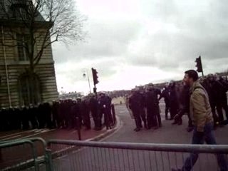 Versailles :Panoramique foule et crs...