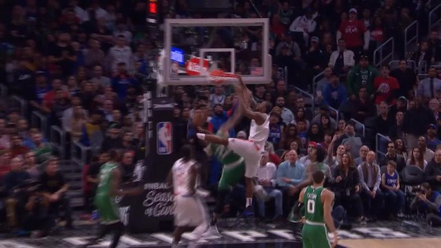 لقطة: كرة سلة: كاواي يسجّل سلّة ساحقة استعراضية