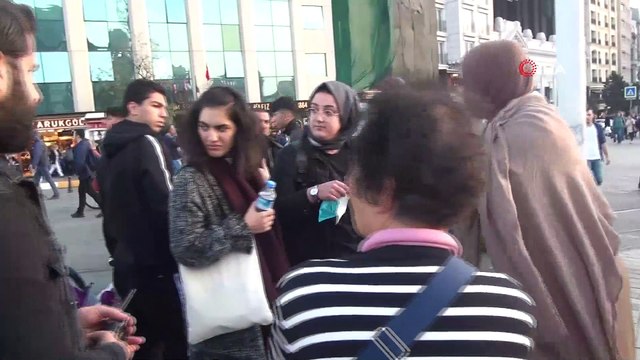 Taksim Meydanı’nda sevdiği köpek tarafından ısırılan kadın kanlar içerisinde kaldı